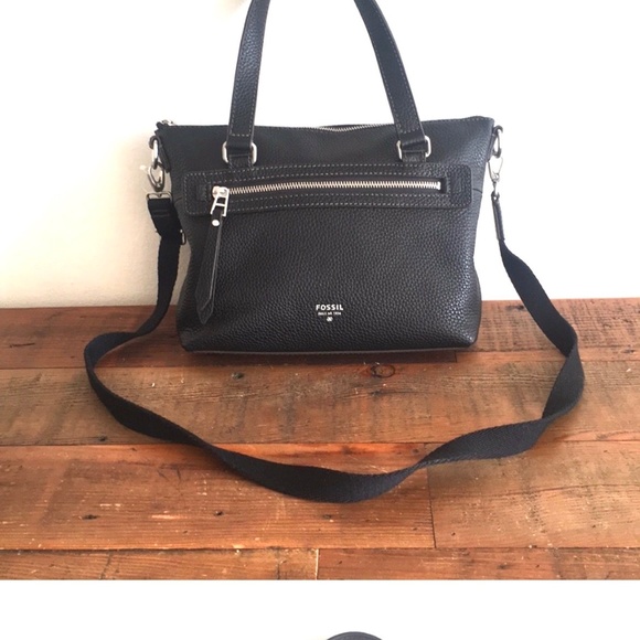 Fossil Black Crossbody Bag - Picture 10 of 10